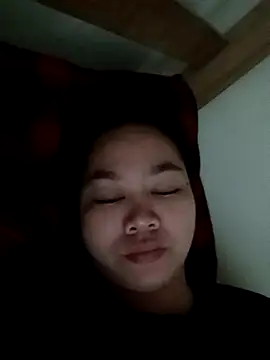 Snapshot of Hotbaby_1523 chatting on 07/15/26, 02:39 Hotbaby 1523 online show from 07/15/26, 02:39