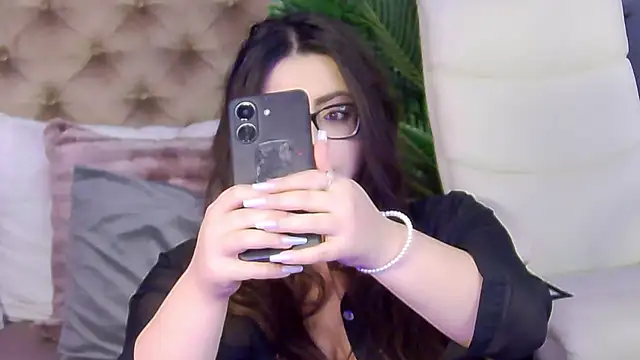 AriaRussell online show from 01/05/26, 08:45