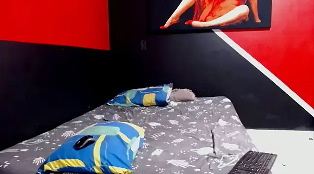 Snapshot of khendraDab chatting on 02/13/25, 11:15 khendraDab online show from 02/13/25, 11:15