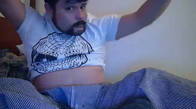 Snapshot of LumberJockMan chatting on 02/11/25, 09:35 LumberJockMan online show from 02/11/25, 09:35