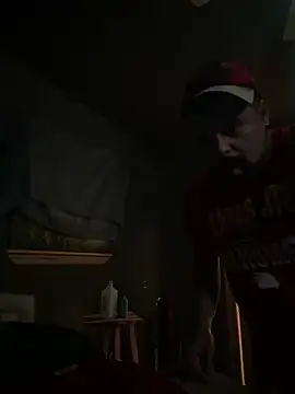 Snapshot of LumberJockMan chatting on 09/17/25, 05:31 LumberJockMan online show from 09/17/25, 05:31