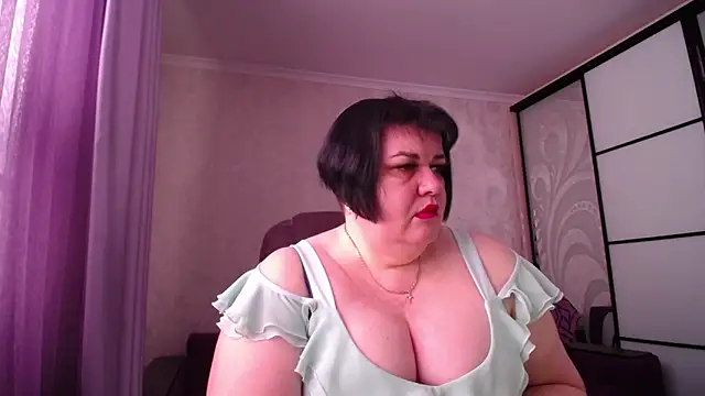 JuicyLady Di online show from 03/05/26, 05:58