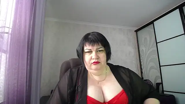 JuicyLady Di online show from 05/10/26, 05:01