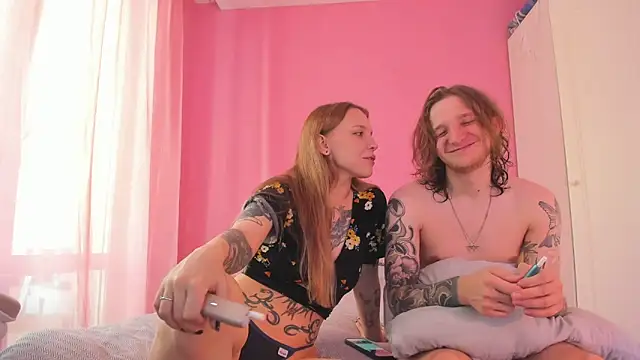 Snapshot of keyli_ink chatting on 11/06/25, 06:47 keyli ink online show from 11/06/25, 06:47