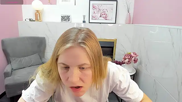 Snapshot of JadeSoft chatting on 12/04/24, 08:51 JadeSoft online show from 12/04/24, 08:51