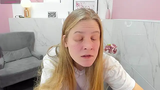 Snapshot of JadeSoft chatting on 12/05/24, 03:04 JadeSoft online show from 12/05/24, 03:04