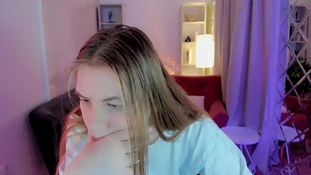 Snapshot of JadeSoft chatting on 12/03/25, 09:13 JadeSoft online show from 12/03/25, 09:13