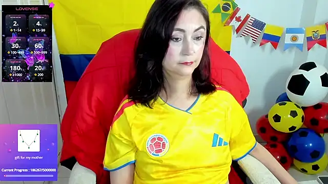 danielahot66 online show from 07/04/26, 04:40