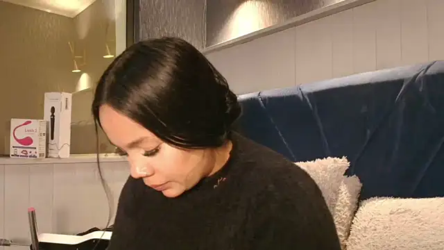 EmilyQueen3x online show from 03/29/26, 02:17