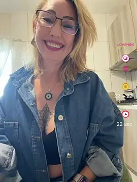 RAIRAsexy online show from 06/14/26, 07:49