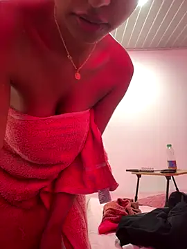 Snapshot of belaa_1 chatting on 12/13/25, 07:53 belaa 1 online show from 12/13/25, 07:53