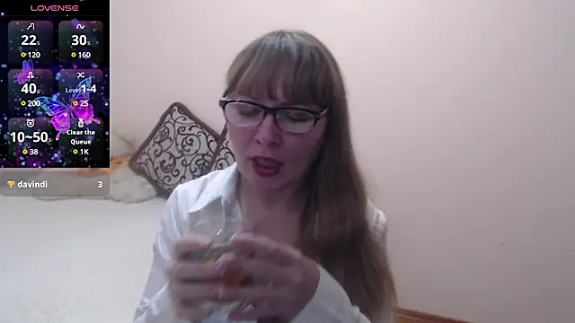Snapshot of MargotLot chatting on 12/03/24, 07:32 MargotLot online show from 12/03/24, 07:32