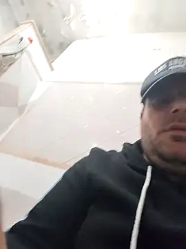 Snapshot of alex899927 chatting on 02/02/26, 01:54 alex899927 online show from 02/02/26, 01:54