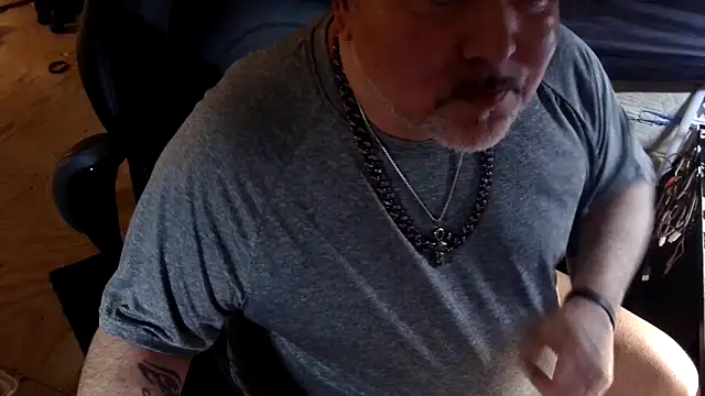 Snapshot of Drake_DVamp chatting on 11/07/25, 10:26 Drake DVamp online show from 11/07/25, 10:26