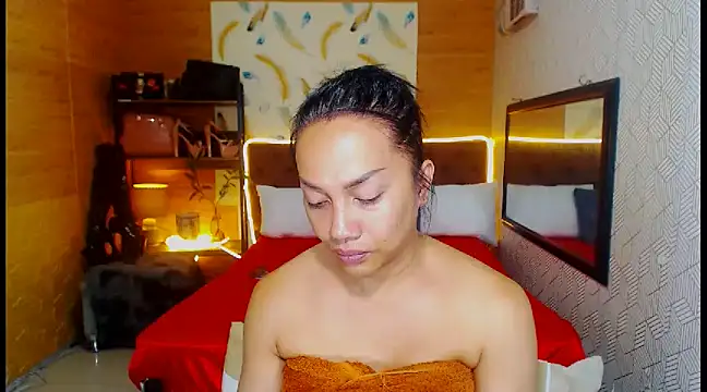 MeatyhorsecockMistress online show from 02/07/25, 09:48