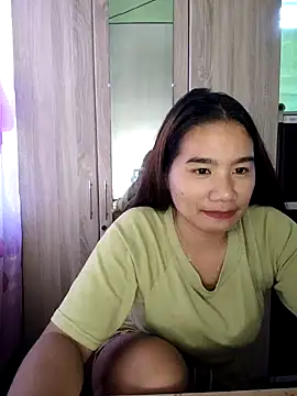 Kissy07 online show from 02/04/25, 06:04