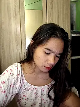 Kissy07 online show from 02/07/25, 08:31