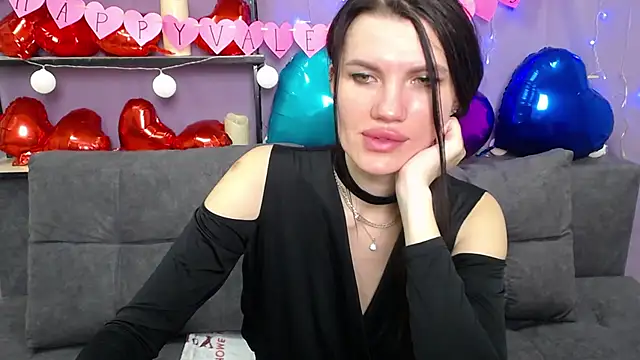 MilaLoona online show from 02/03/25, 10:58