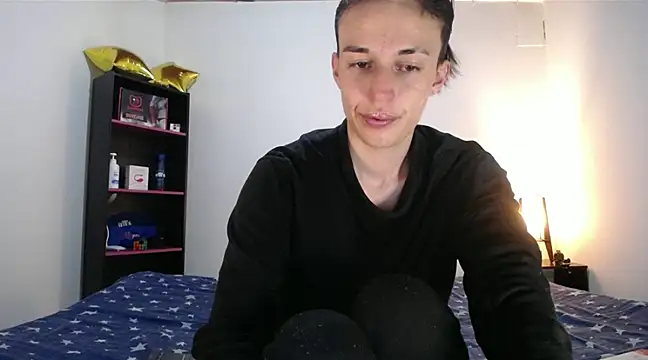 Snapshot of Cocain_Atenea chatting on 02/14/25, 07:12 Cocain Atenea online show from 02/14/25, 07:12