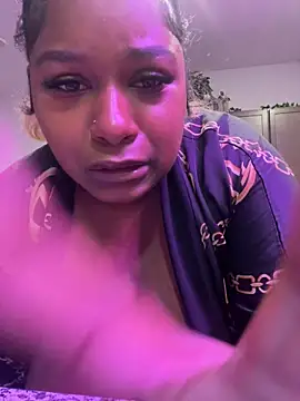 Snapshot of BigFineSelena chatting on 10/07/25, 12:08 BigFineSelena online show from 10/07/25, 12:08