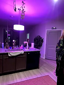 BigFineSelena online show from 12/20/25, 10:33