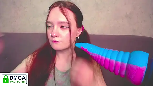 Alyssa   Scarlet online show from 11/28/25, 02:25