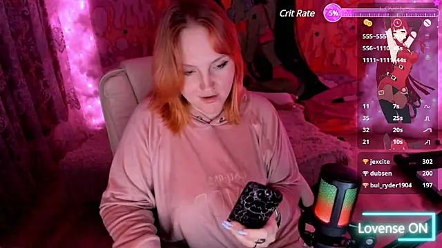 Snapshot of Samanta_Lux chatting on 12/18/24, 12:54 Samanta Lux online show from 12/18/24, 12:54