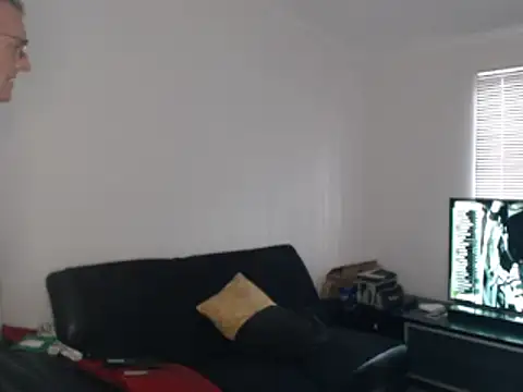 Snapshot of shhhoot73 chatting on 10/12/25, 06:45 shhhoot73 online show from 10/12/25, 06:45