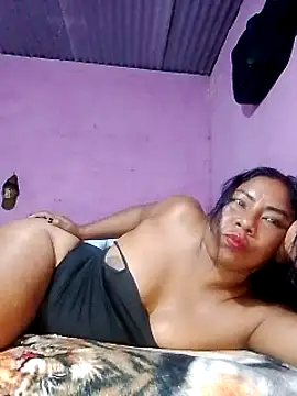 rosmery-navarro online show from 01/25/25, 09:47