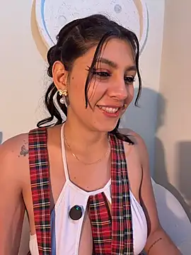 loolla 23 online show from 03/21/26, 03:22