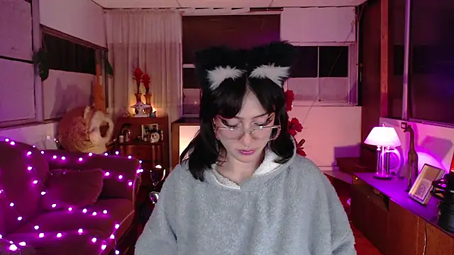 Aquamarinebubble online show from 10/29/25, 02:25