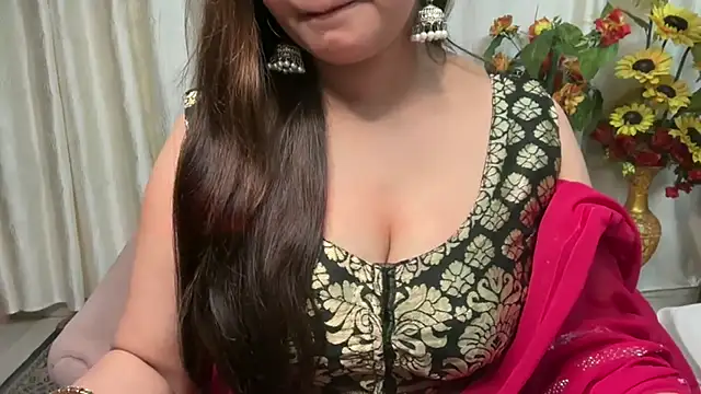 Snapshot of mahimagicdoll_DESI chatting on 02/23/25, 05:50 mahimagicdoll DESI online show from 02/23/25, 05:50