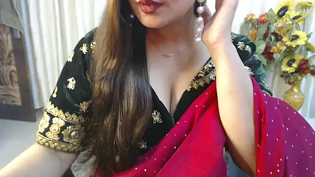 Snapshot of mahimagicdoll_DESI chatting on 03/10/25, 10:15 mahimagicdoll DESI online show from 03/10/25, 10:15