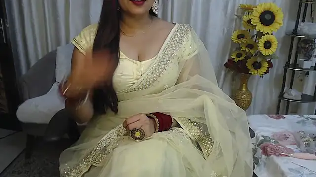 Snapshot of mahimagicdoll_DESI chatting on 03/20/25, 03:04 mahimagicdoll DESI online show from 03/20/25, 03:04