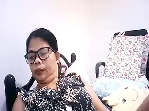 pinay milfxx online show from 11/09/25, 12:53