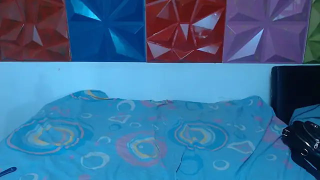 Snapshot of morenahott1 chatting on 09/27/25, 11:48 morenahott1 online show from 09/27/25, 11:48