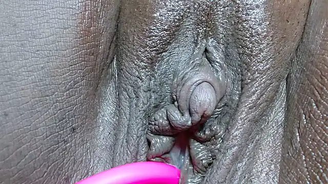 morenahott1 online show from 04/01/26, 01:41