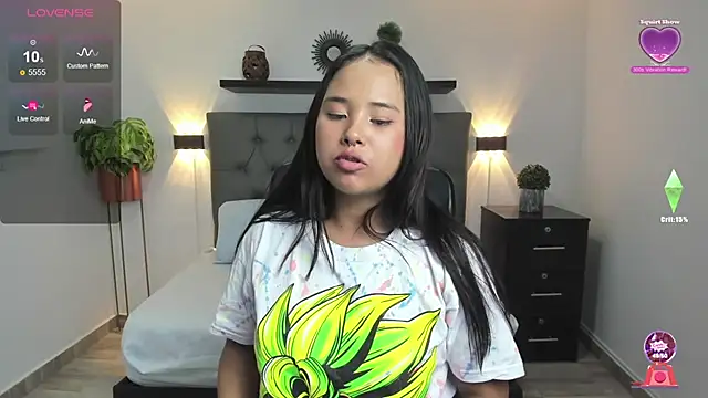 Snapshot of isabella_florez chatting on 01/30/25, 06:32 isabella florez online show from 01/30/25, 06:32