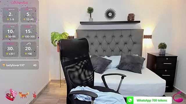 Snapshot of isabella_florez chatting on 03/05/25, 03:18 isabella florez online show from 03/05/25, 03:18