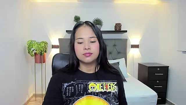 Snapshot of isabella_florez chatting on 03/10/25, 12:04 isabella florez online show from 03/10/25, 12:04