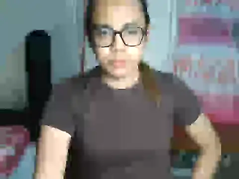 Your PrettyGirlxxx online show from 10/04/25, 11:30