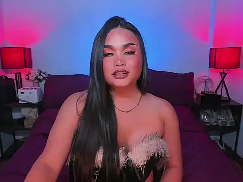 Snapshot of Jh3na chatting on 01/05/25, 03:11 Jh3na online show from 01/05/25, 03:11