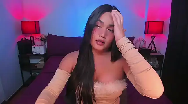 Snapshot of Jh3na chatting on 01/18/25, 03:53 Jh3na online show from 01/18/25, 03:53