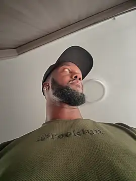 blackdrey18 online show from 12/22/25, 05:32