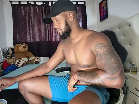 blackdrey18 online show from 06/20/26, 01:47