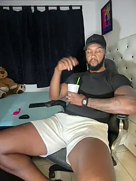 blackdrey18 online show from 06/21/26, 03:31