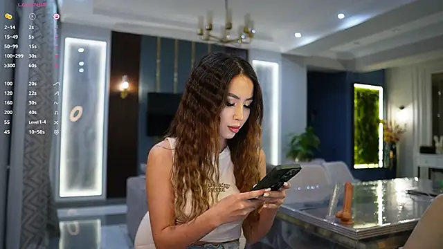 Snapshot of angel_luisa chatting on 02/24/25, 02:15 angel luisa online show from 02/24/25, 02:15