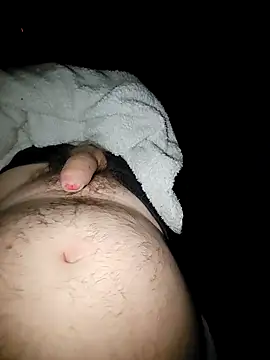 Snapshot of thefox92 chatting on 12/15/24, 06:18 thefox92 online show from 12/15/24, 06:18