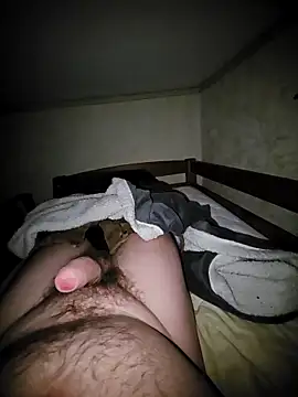 Snapshot of thefox92 chatting on 02/03/25, 08:24 thefox92 online show from 02/03/25, 08:24