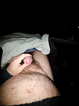 Snapshot of thefox92 chatting on 02/16/25, 02:42 thefox92 online show from 02/16/25, 02:42